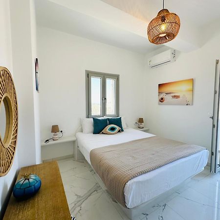 Santana Apartments Perivolos  Buitenkant foto